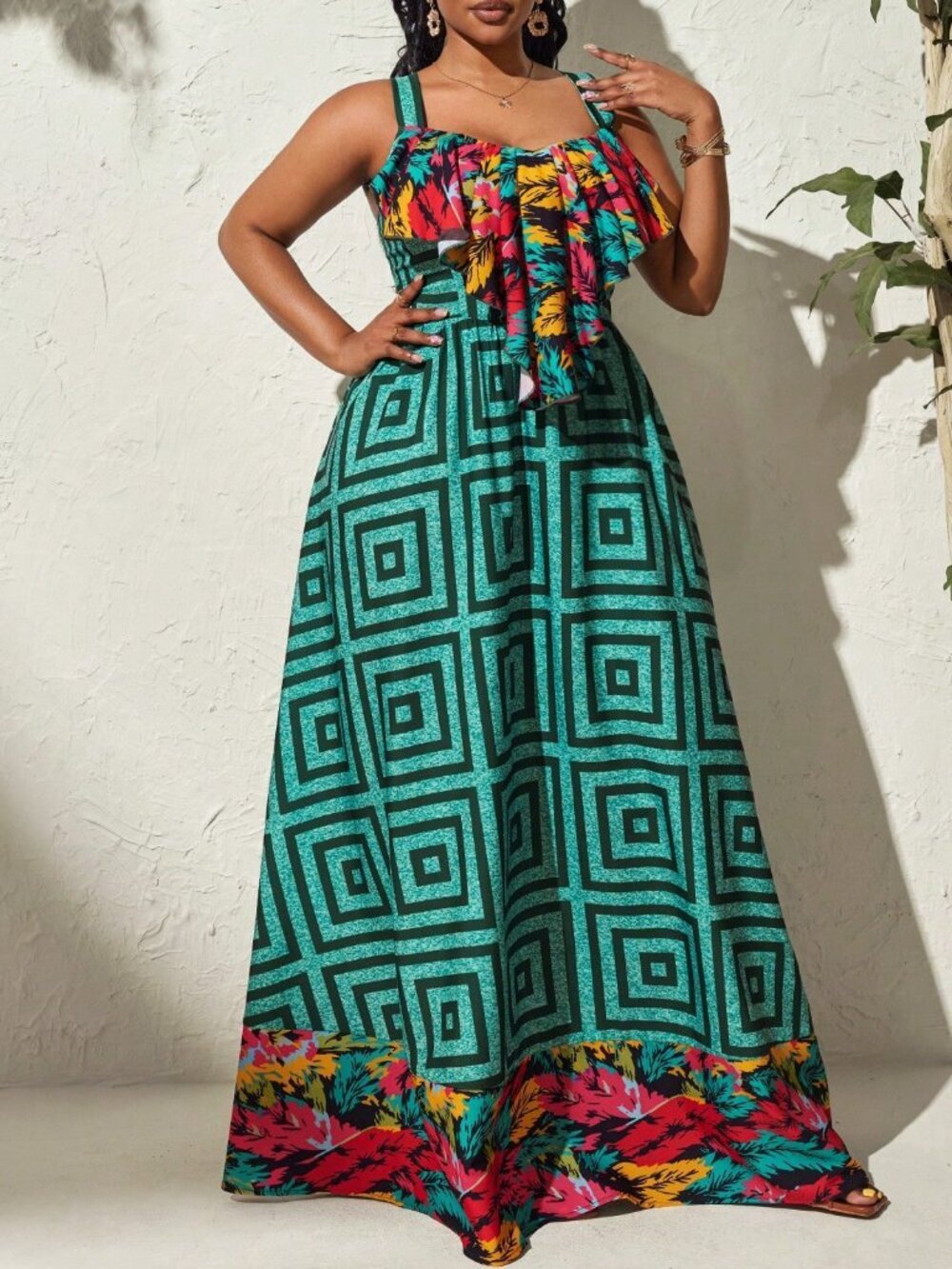 Green Boho Women's Plus Size Geometric Tropical Print V-Neck Pleated Dress - Picture 6 of 7
